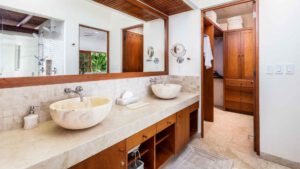 villa-23788697781681164283.jpg