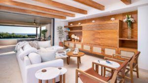 villa-90917656171681158054.jpg