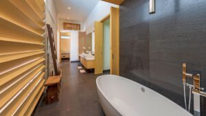 villa-67325381971681602359.jpg