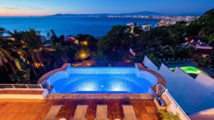 villa-8031912761718915364.jpg