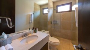 villa-15203539631746040578.jpg