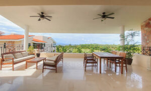 villa-23359295661681410655.jpg
