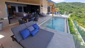 villa-67418840511681158702.jpg