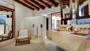 villa-55368760731722535870.jpg