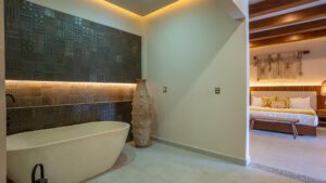 villa-26660603951753854049.jpg