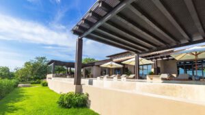 villa-81257323571681314275.jpg