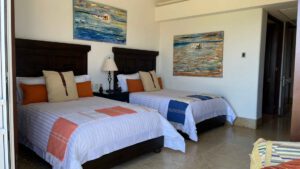 villa-64827472881748373629.jpg