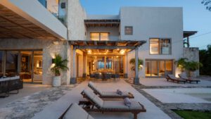 villa-77395008301749703465.jpg