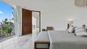 villa-61940246991746655739.jpg
