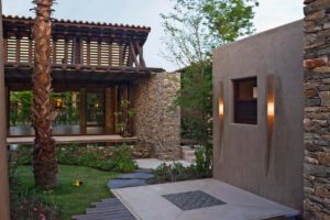 villa-67900948751680542635.jpg