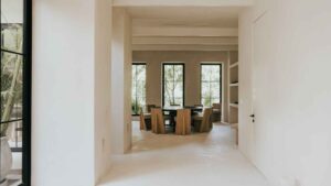 villa-10453893341682362769.jpg