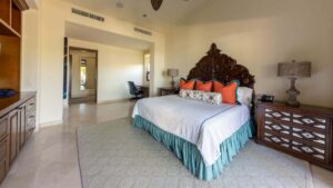 villa-14813329451681605754.jpg