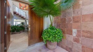villa-34753286801767979591.jpg