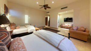 villa-42551710561682117818.jpg