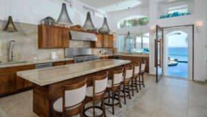 villa-58735657921682129914.jpg