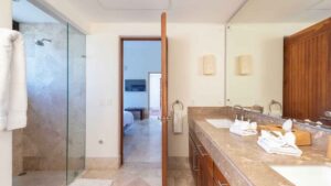villa-59698048651767979541.jpg
