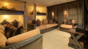 villa-61438470221682201853.jpg
