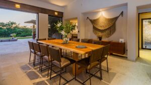 villa-65110797321682199447.jpg
