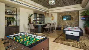 villa-65935973901682128572.jpg