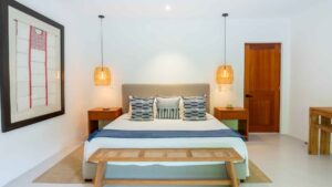 villa-90453379281768863262.jpg